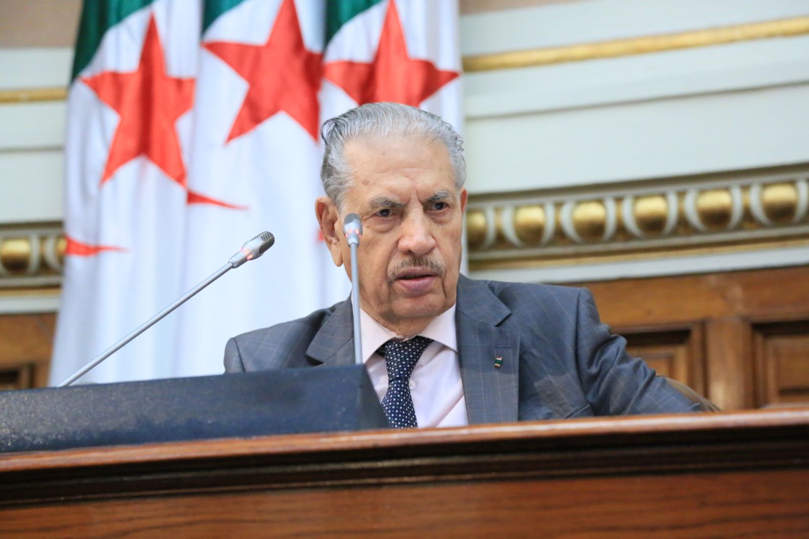 مجلس الأمة يناقش نص القانون المتمم للقانون رقم 01-11 والمتعلق بالصيد البحري وتربية المائيات